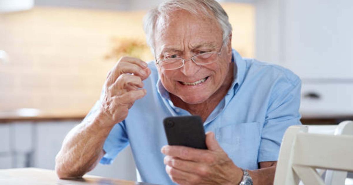 Study Finds Older Men Most Affected By Social Media study-finds-older-men-most-affected-by-social-media