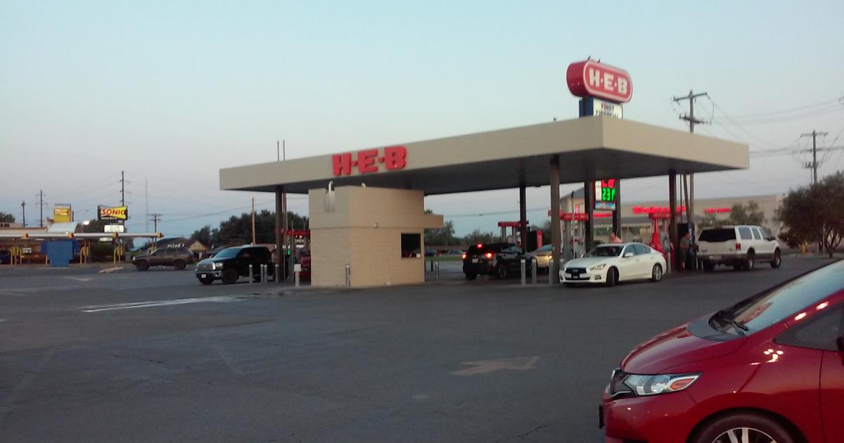Gas Stations Return to Normal as Petroleum Industry Looks for Stability