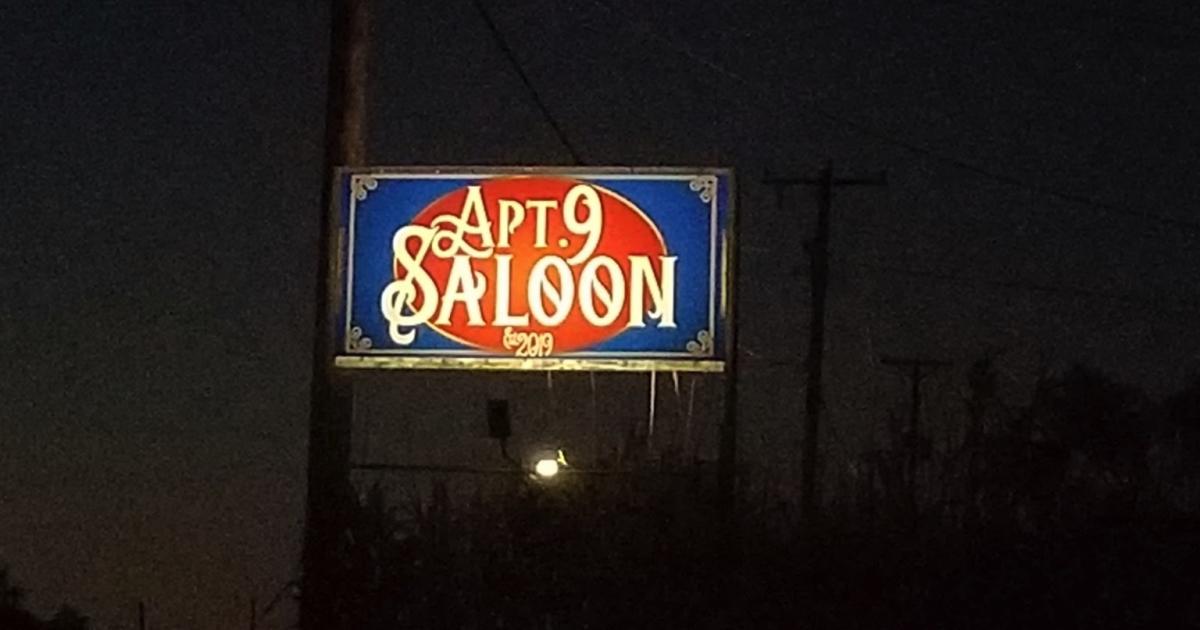 Bar Defies Gov. Abbott's Phase 1 Executive Order