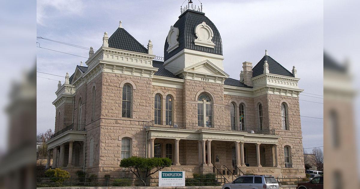 One Dead in Ozona as Strange Illness Afflicts Top County Officials