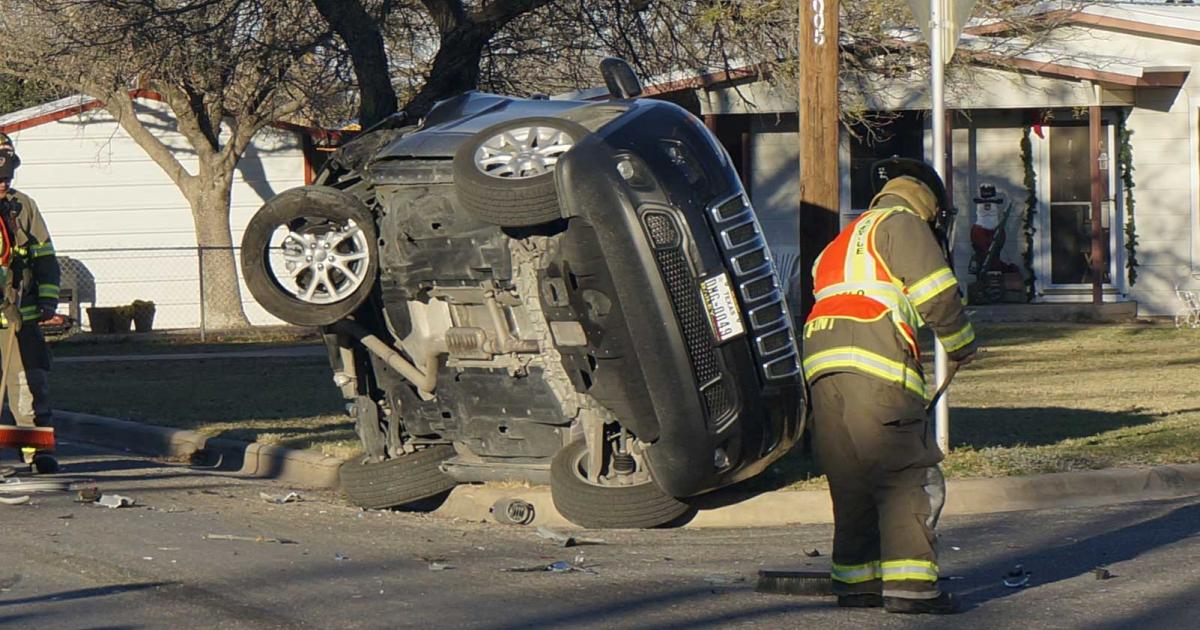 Suspected Drunk Driver Performs Demolition Derby on Field Street