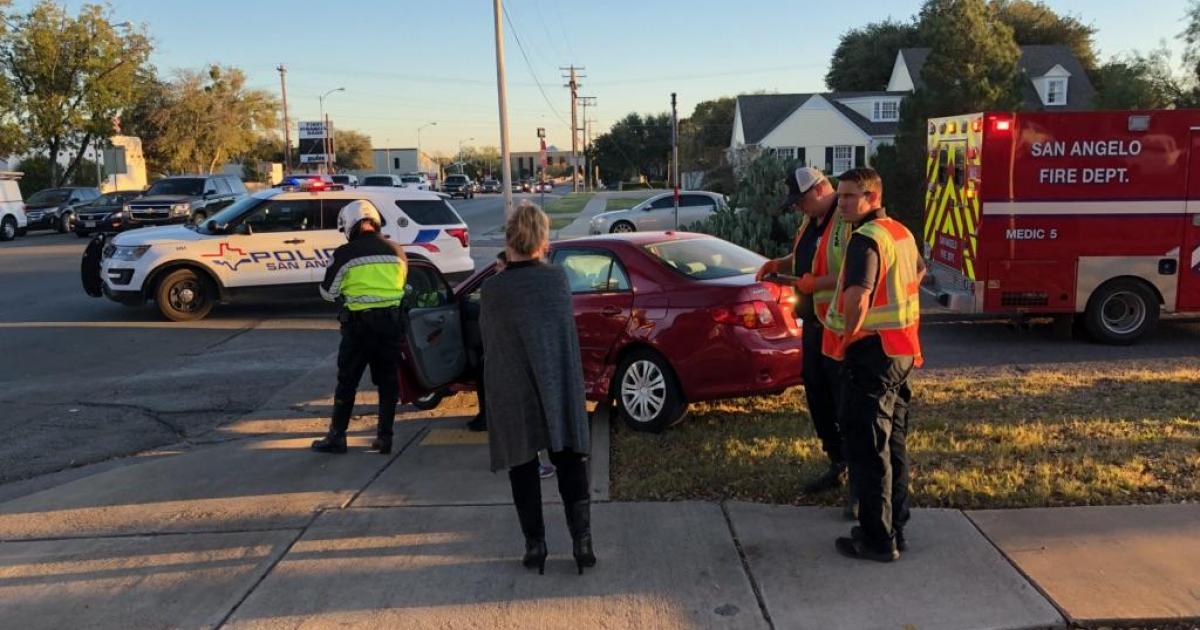 Driver of Mysterious Third Car Causes a T-Bone Crash on ...