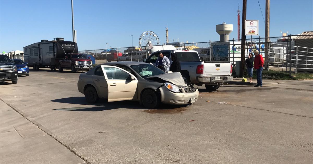 Rodeo Traffic: Crash Near Coliseum Blocks Traffic Tuesday