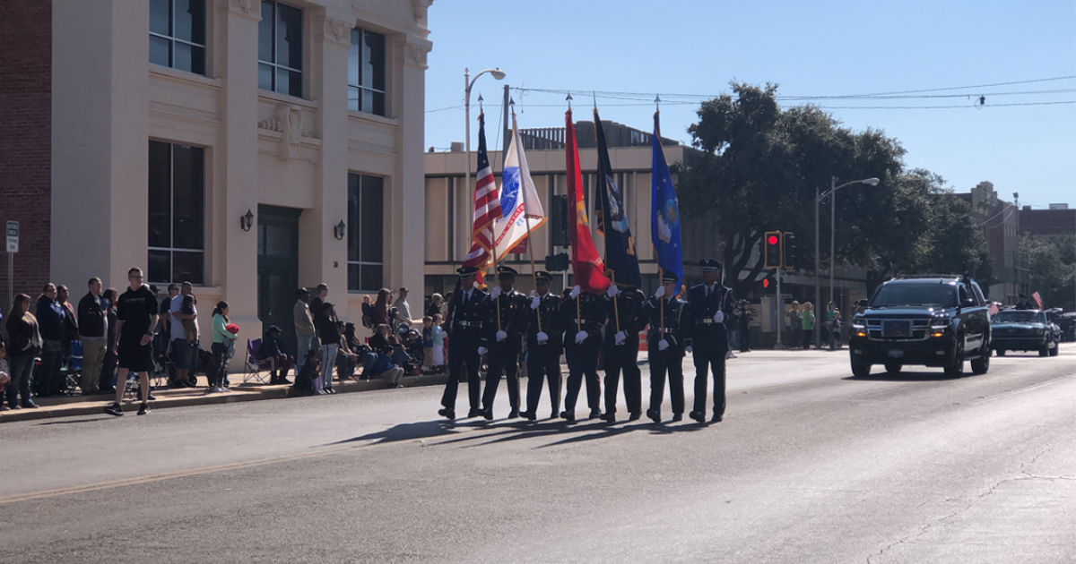 How do you greet someone on veterans day