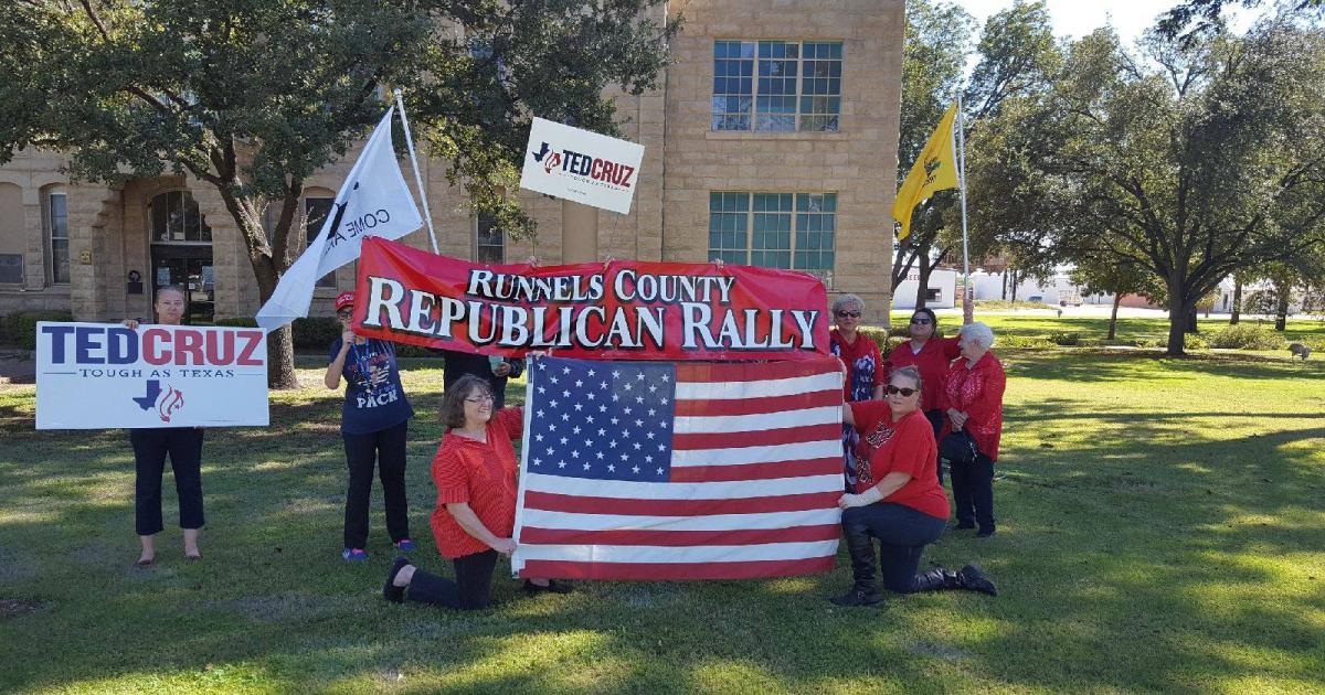 Cruz Supporters Rally While Beto Tanks in the Polls