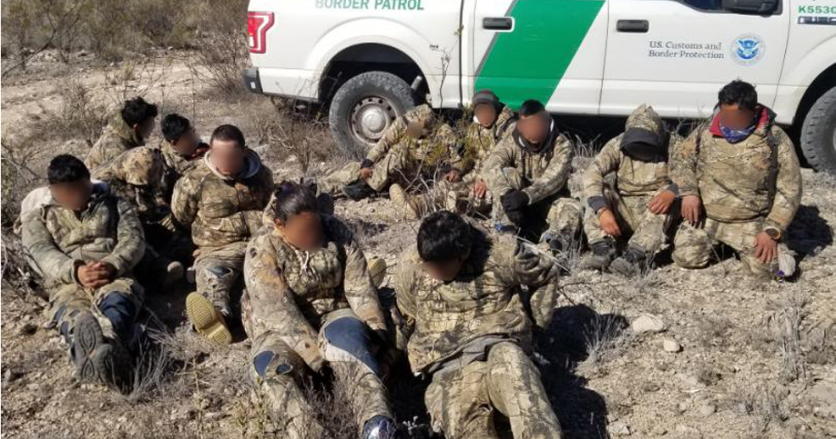 Border Patrol Agents Catch 12 Illegal Aliens Dressed In Camouflage 