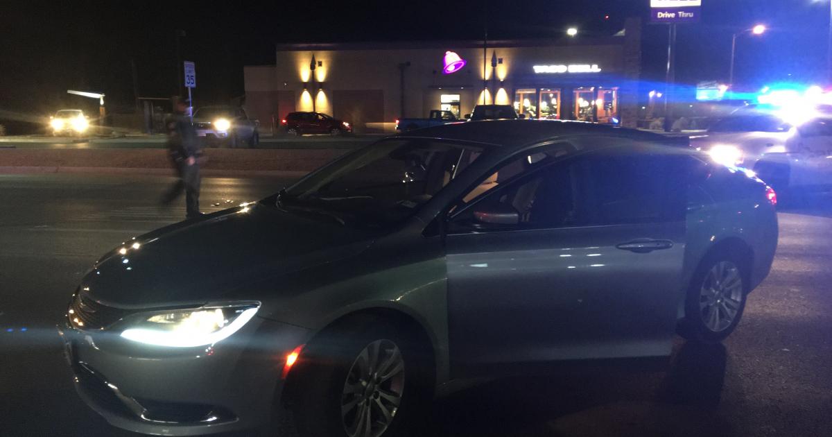 SAPD Officer Arrests Two Suspects After Pulling Over Stolen Vehicle