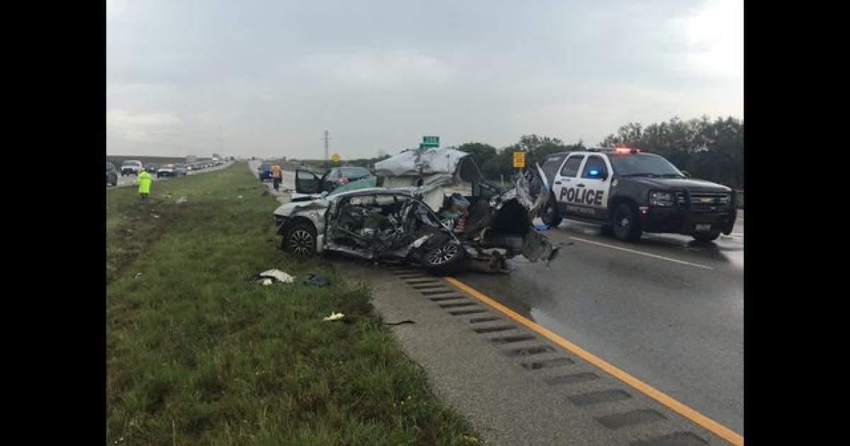 2 Die in 4Vehicle Crash on I20 In Sweetwater
