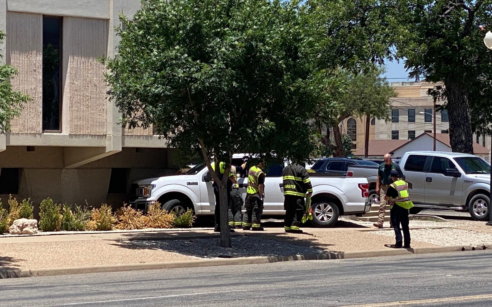 Pickup Crashes into Tom Green Co. Sheriff's Office (LIVE! Photo/James Bouligny)