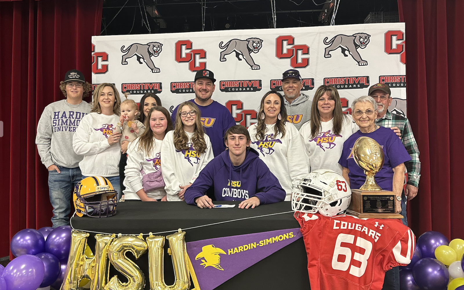 Christoval's Nicolai Nelson and his family