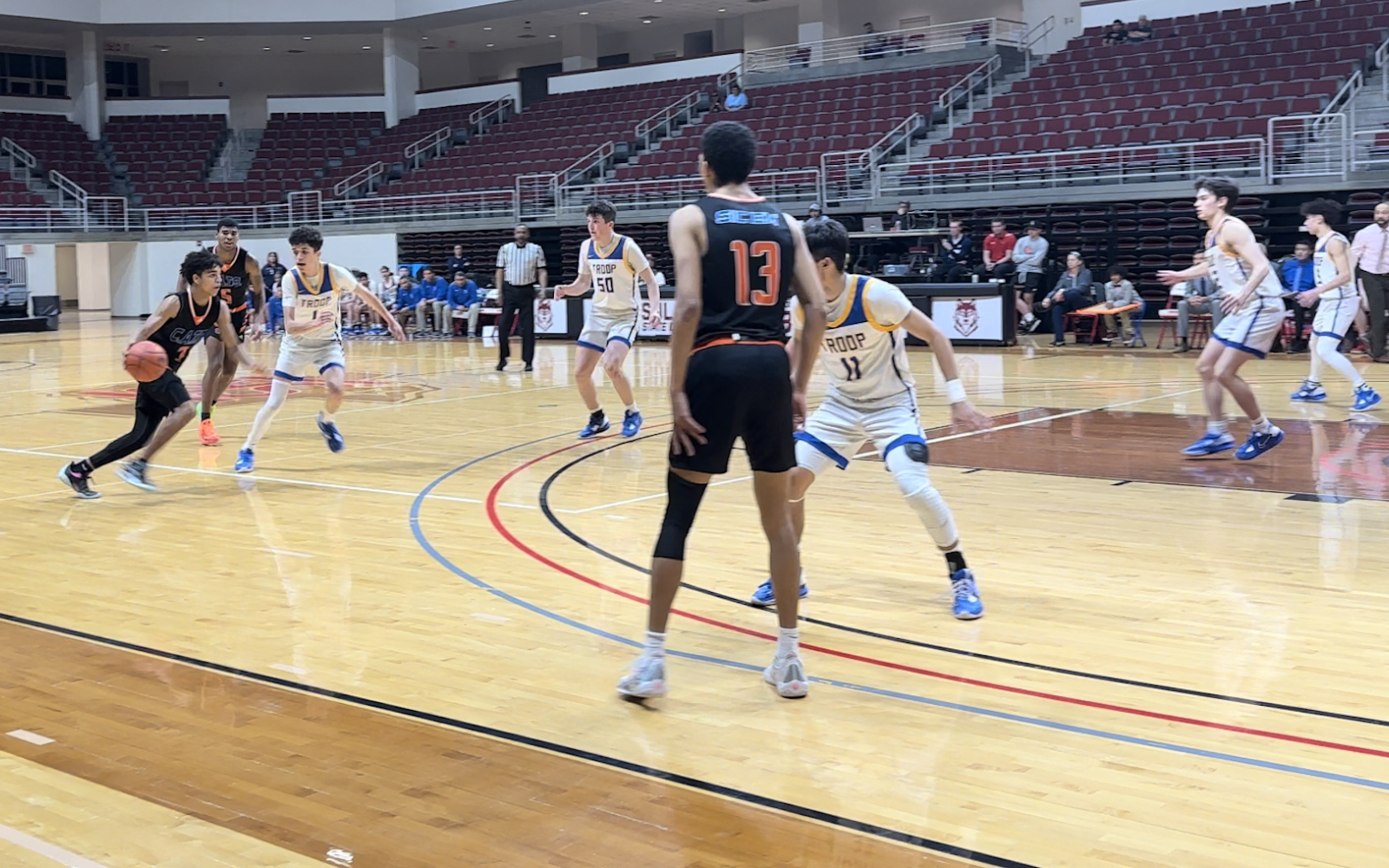 Bobcats Squeaky English Drives to the Basket