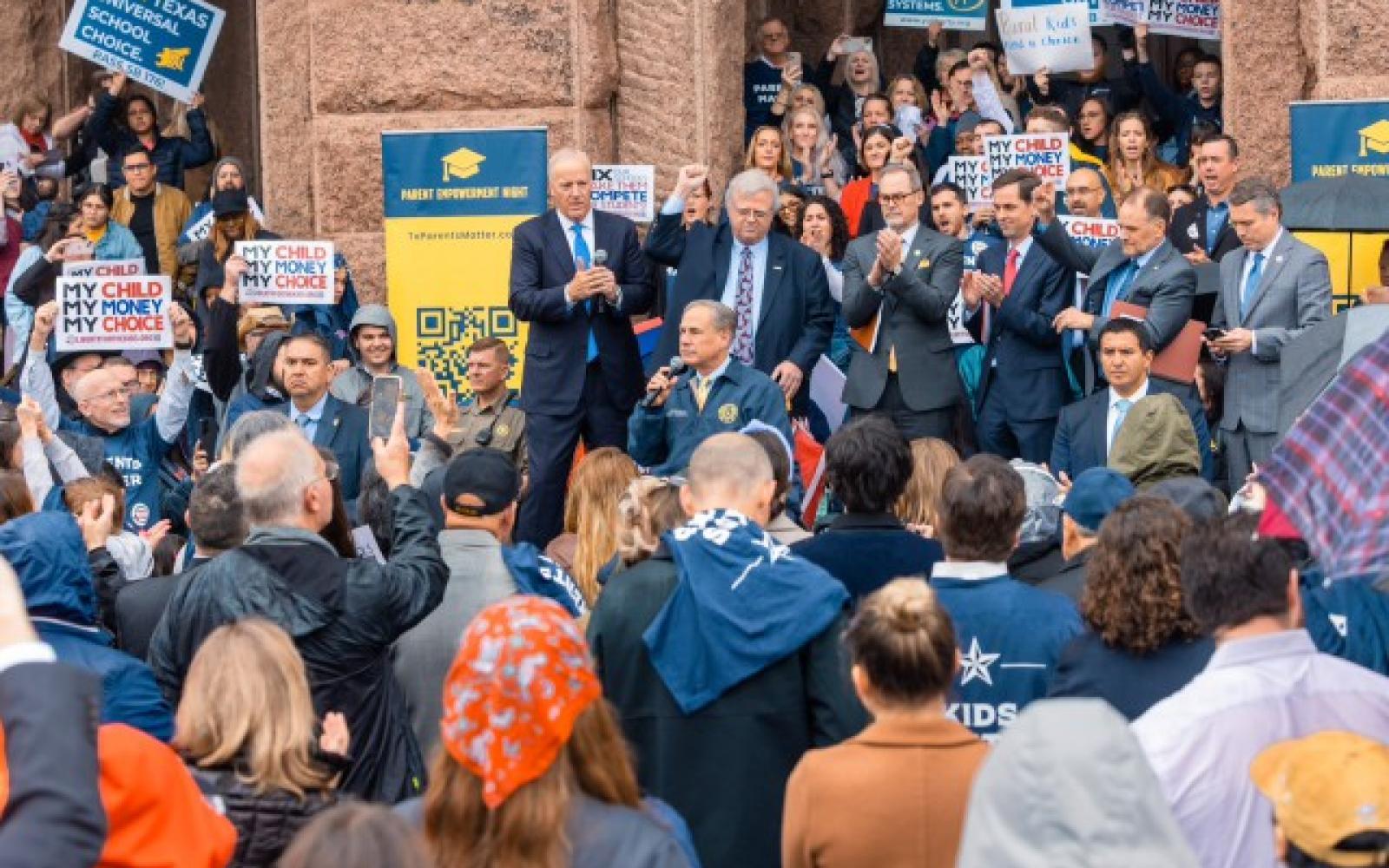 Gov. Abbott Joins Parental Choice Rally at Capitol (Courtesy/gov.texas.gov)