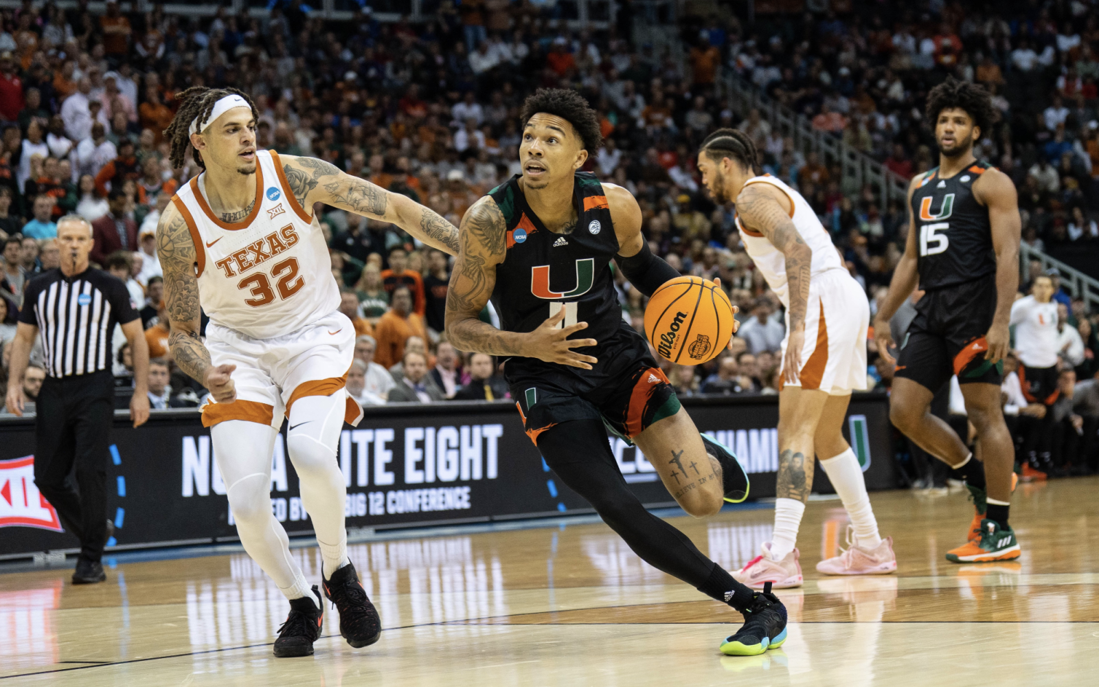 College Basketball Miami Hurricanes and Texas Longhorns