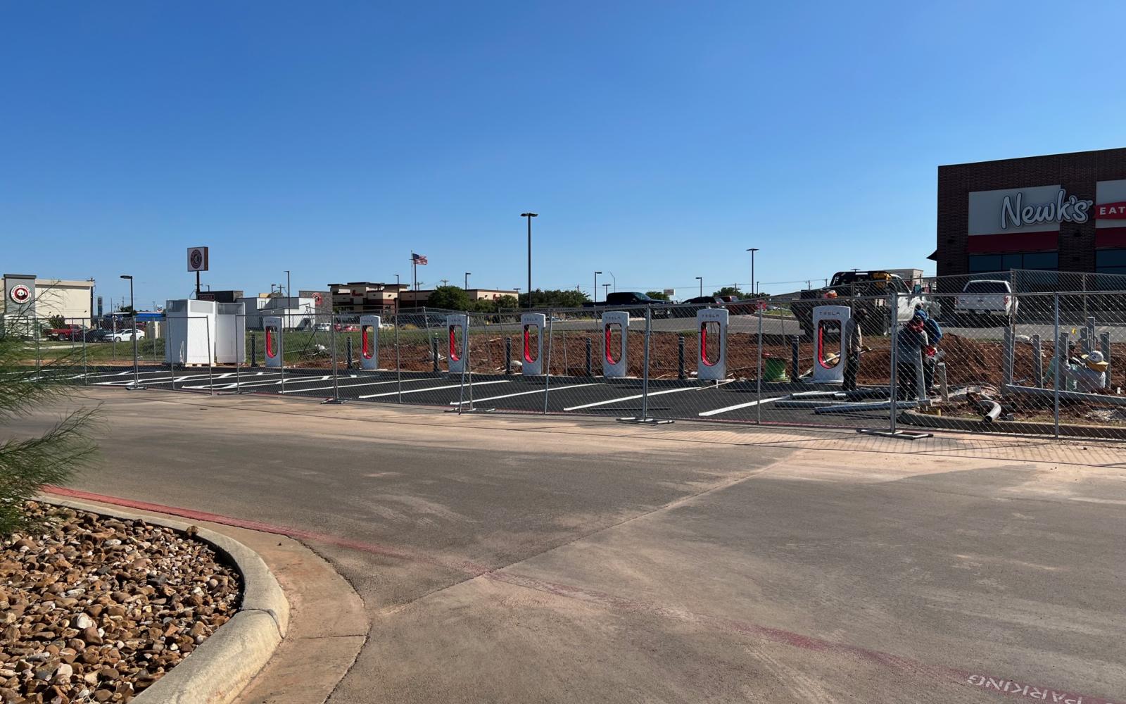 Tesla EV Chargers at the new H-E-B in San Angelo 7.12.23 (LIVE! Photo/Yantis Green)