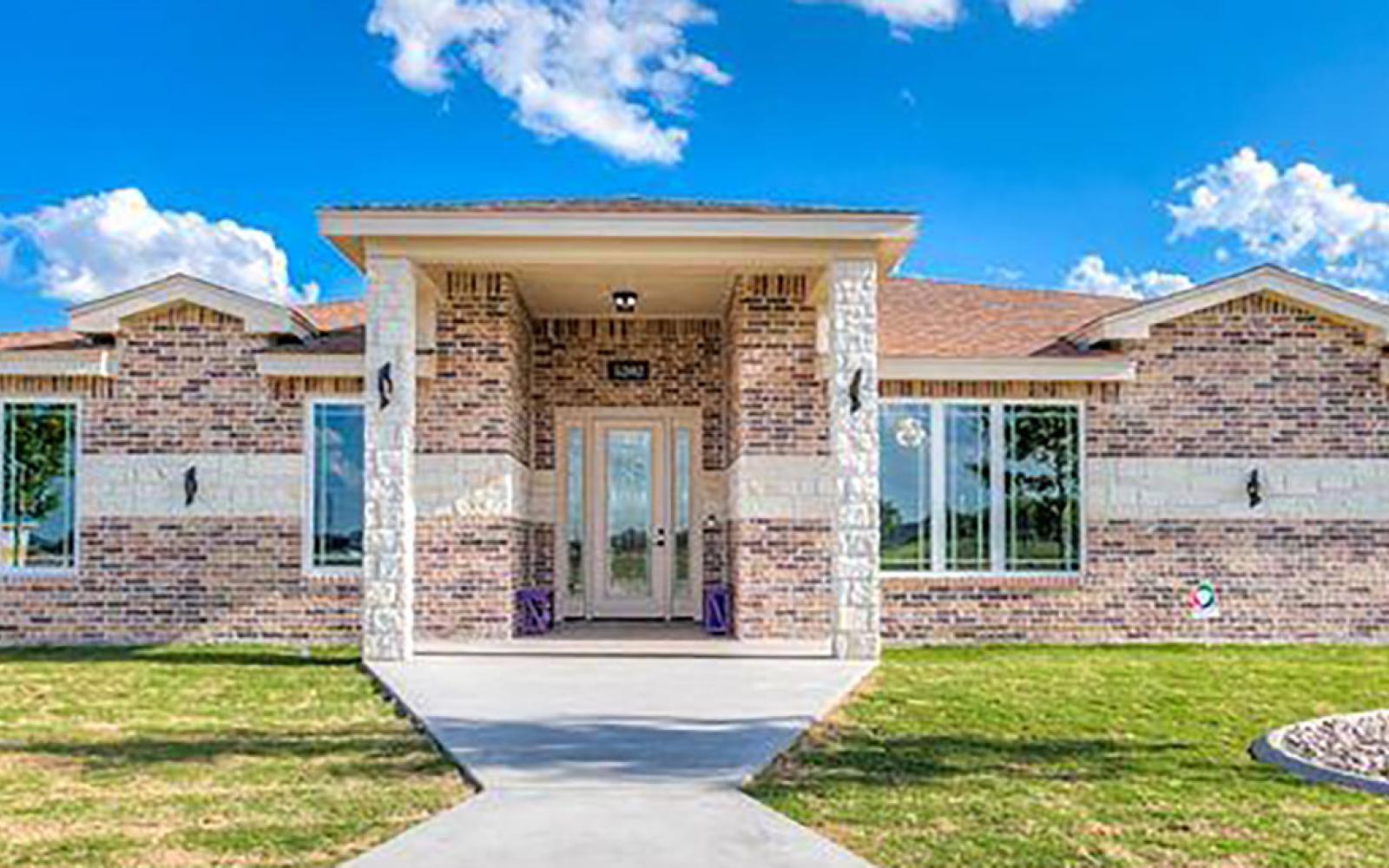 5202 Enclave Ct is listed for $845,000 by Billy Scott with Berkshire Hathaway Homeservices - Addresses Real Estate. 