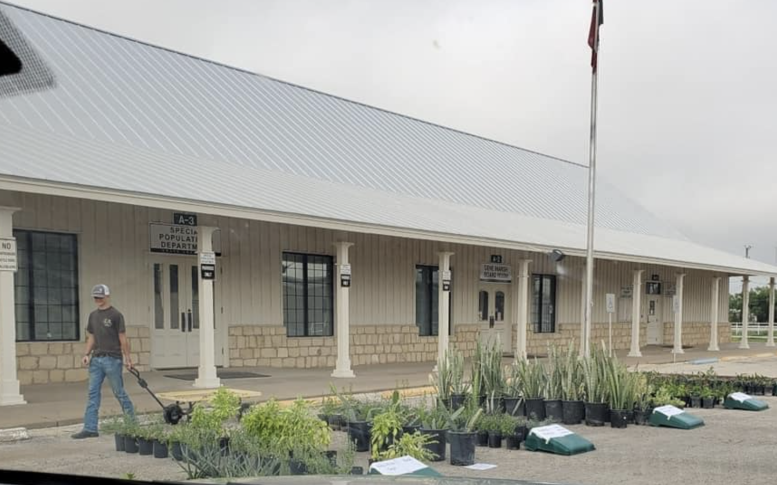 Grape Creek Primary Building