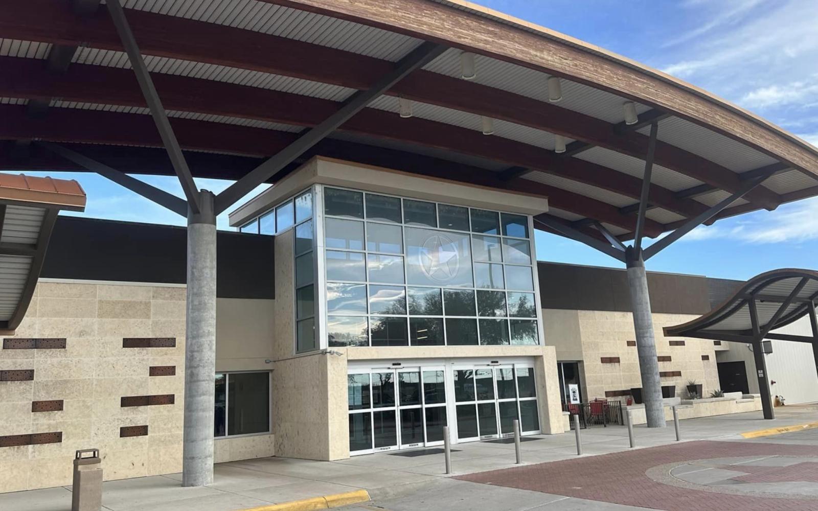 Mathis Field Airport