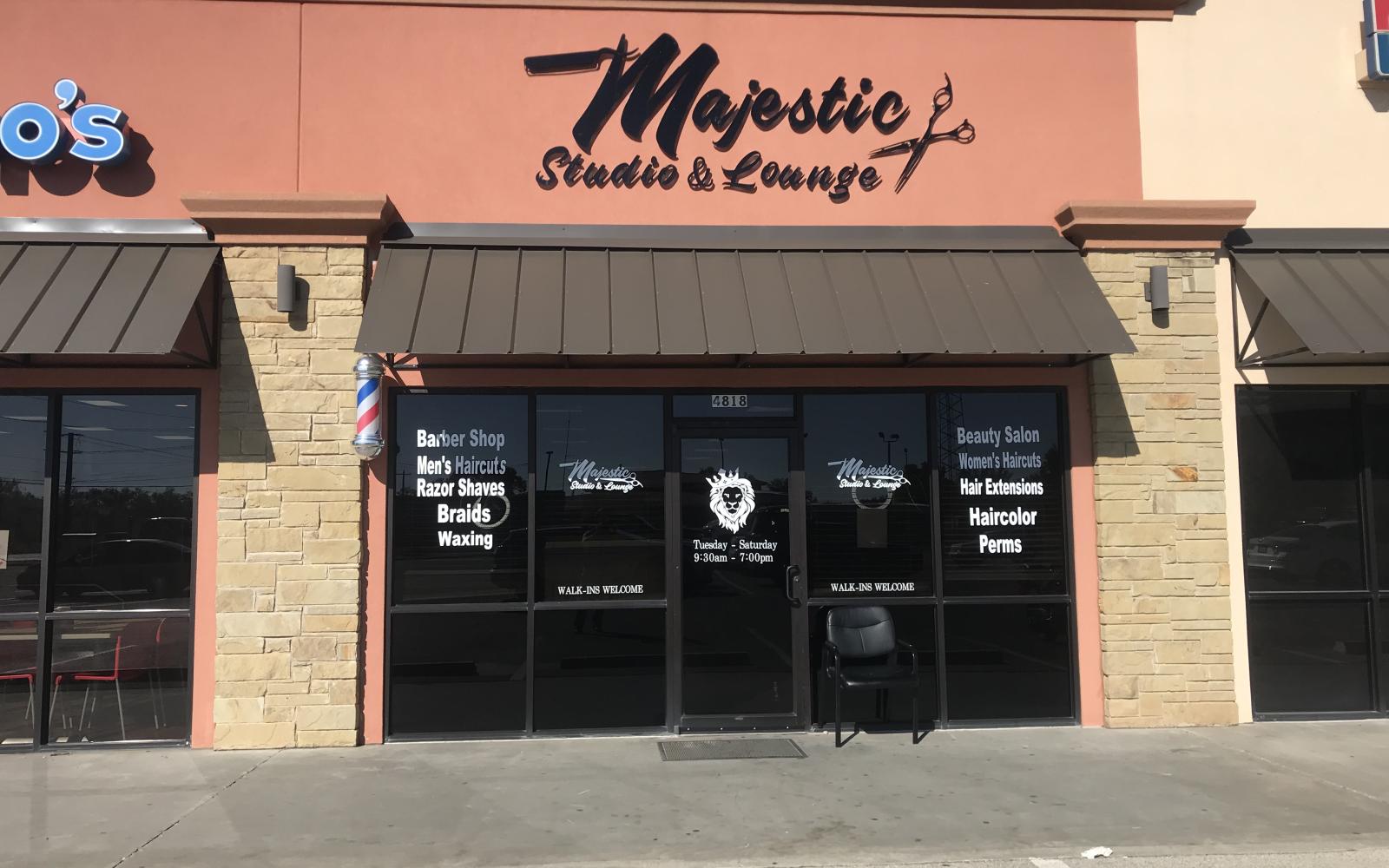 Majestic Studio & Lounge, 4818 Southland Blvd.