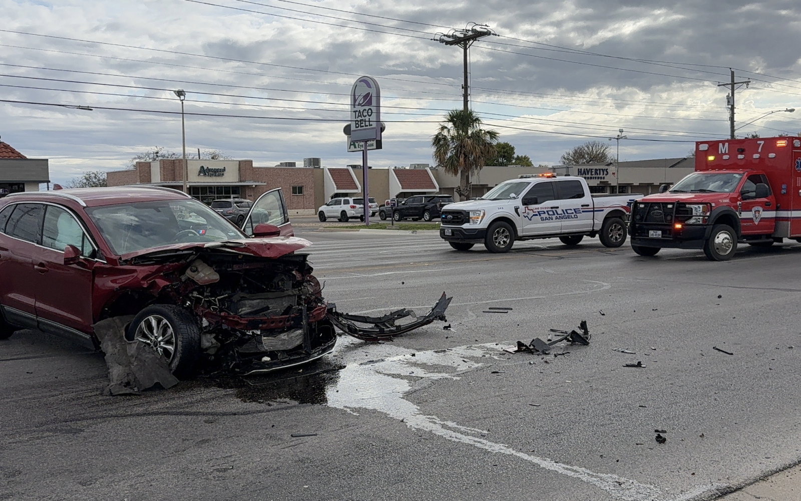 Crash at Knickerbocker Road and South Jackson Street