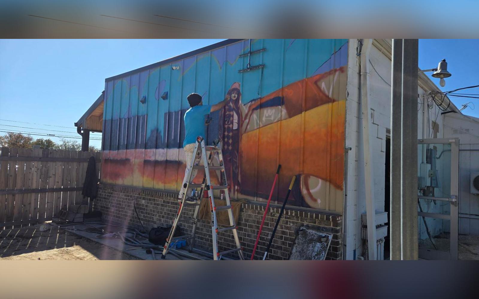The Pit BBQ has announced plans to add a patio to its establishment, which will feature murals by local artist Alejandro Castañon.