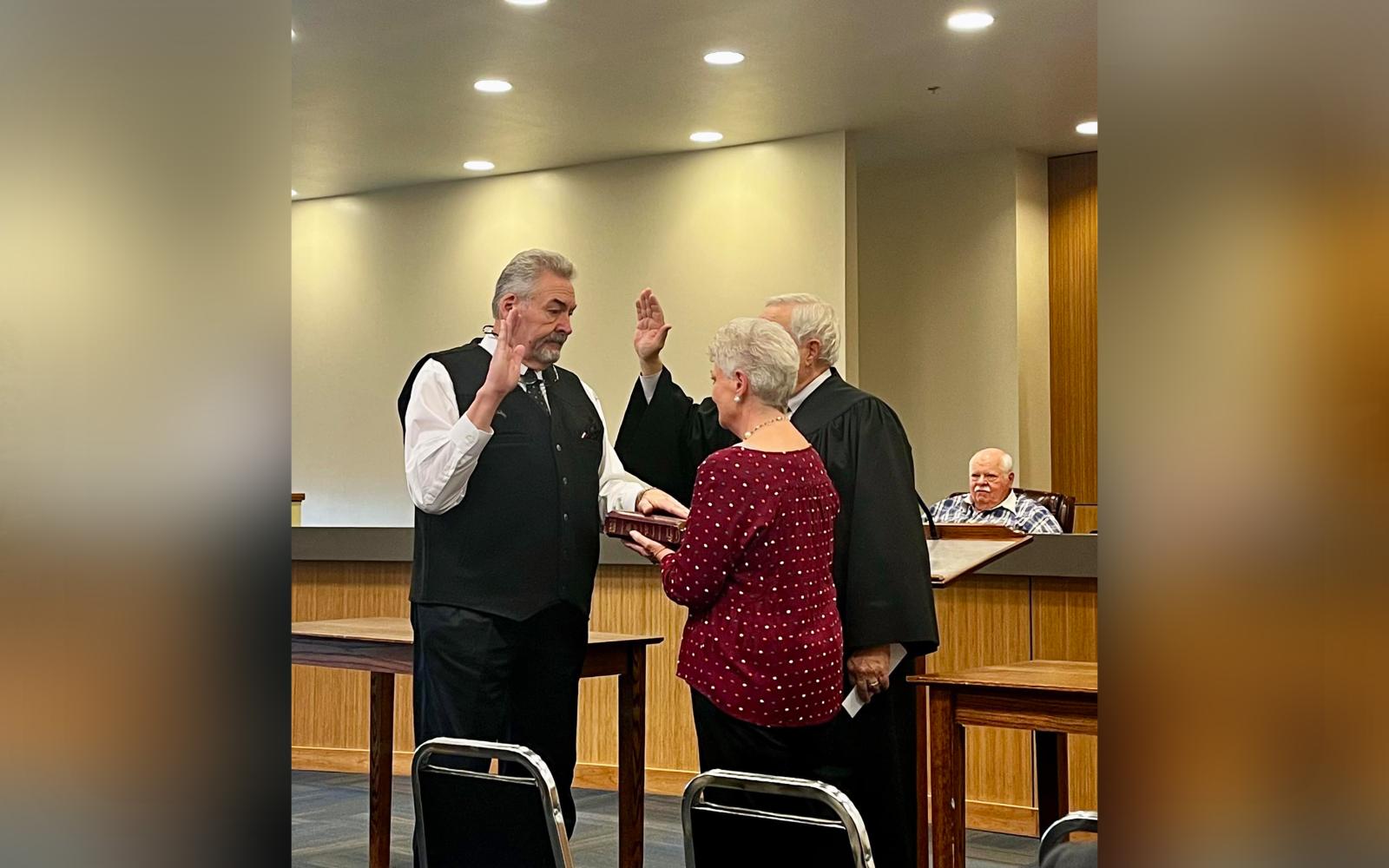 Randy Harris, a retired Tom Green County constable with over four decades of law enforcement experience, was officially sworn in as the Justice of the Peace for Precinct 4 on Monday morning.