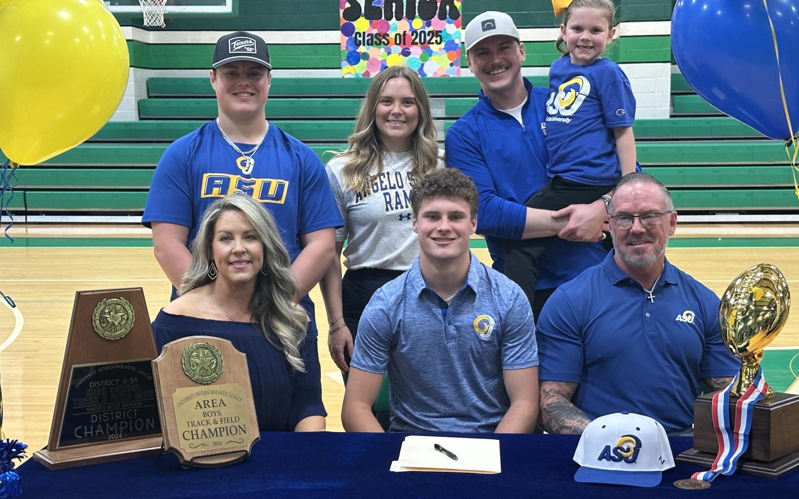 Briggs Jones Signs with Angelo State