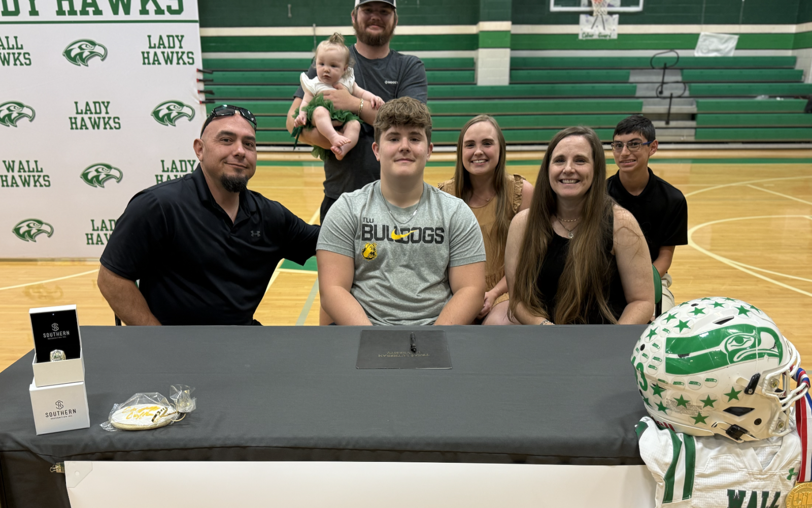 Collin Garcia signed with Texas Lutheran University to play Football