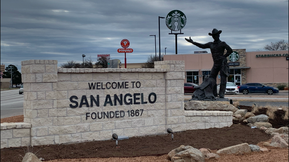 Mayor Gunter Hopes New Signs Enhance the San Angelo Experience