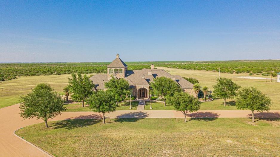 Real Estate Guide The Home for When You Need a Place to Park Your Airplane