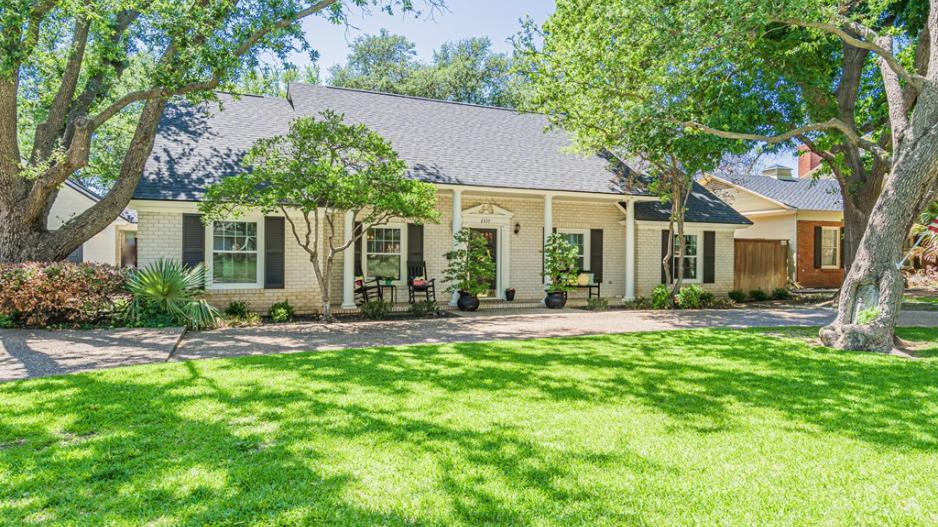 Real Estate Guide An Established Colonial 2 Blocks from Angelo State