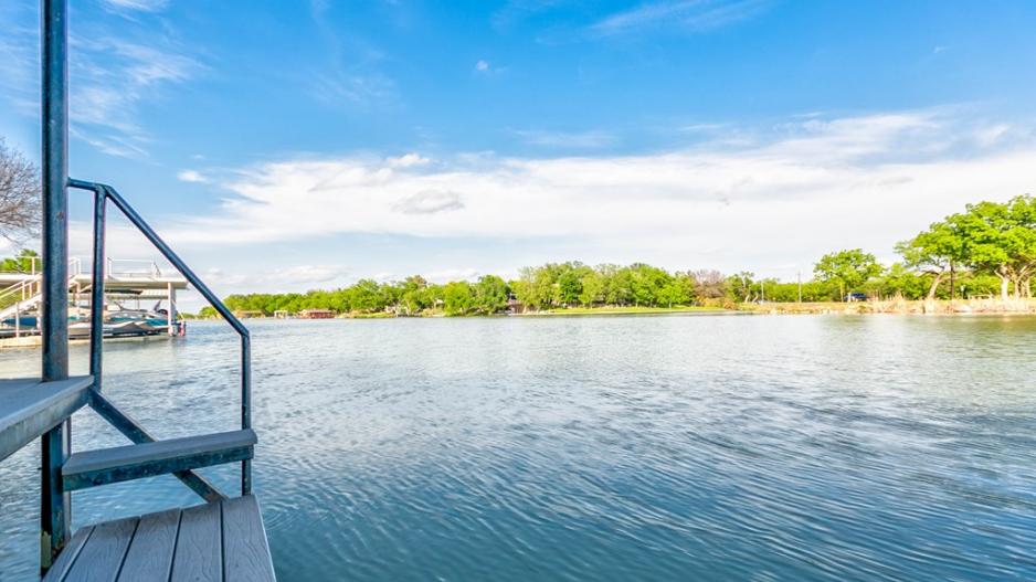 Real Estate Guide The Ultimate Lake Nasworthy Home