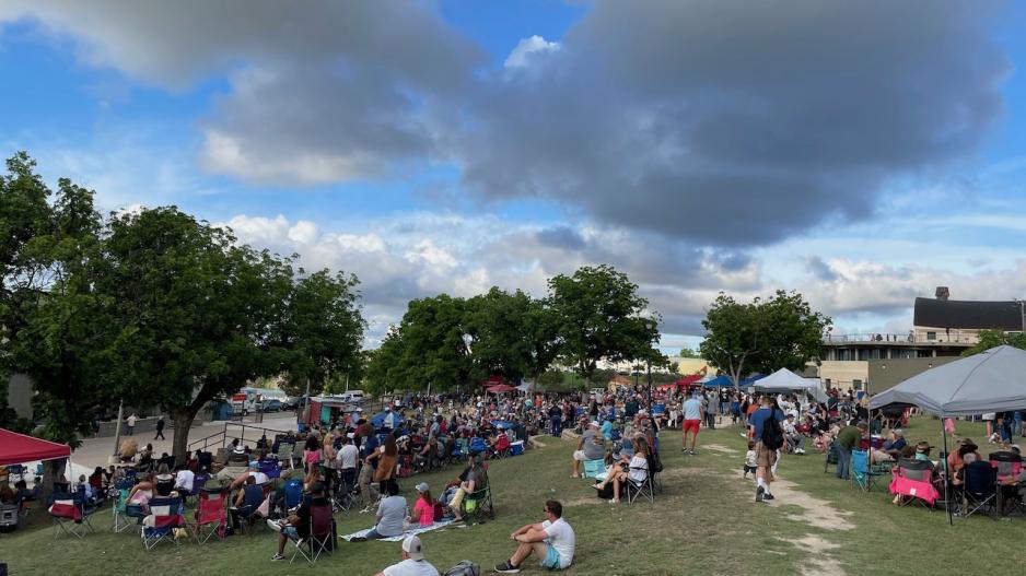 An appreciative crowd had gathered by the late afternoon at the May 22 San Angelo Blues Fest at the San Angelo RiverStage. An appreciative crowd had gathered by the late afternoon at the May 22 San Angelo Blues Fest at the San Angelo RiverStage.