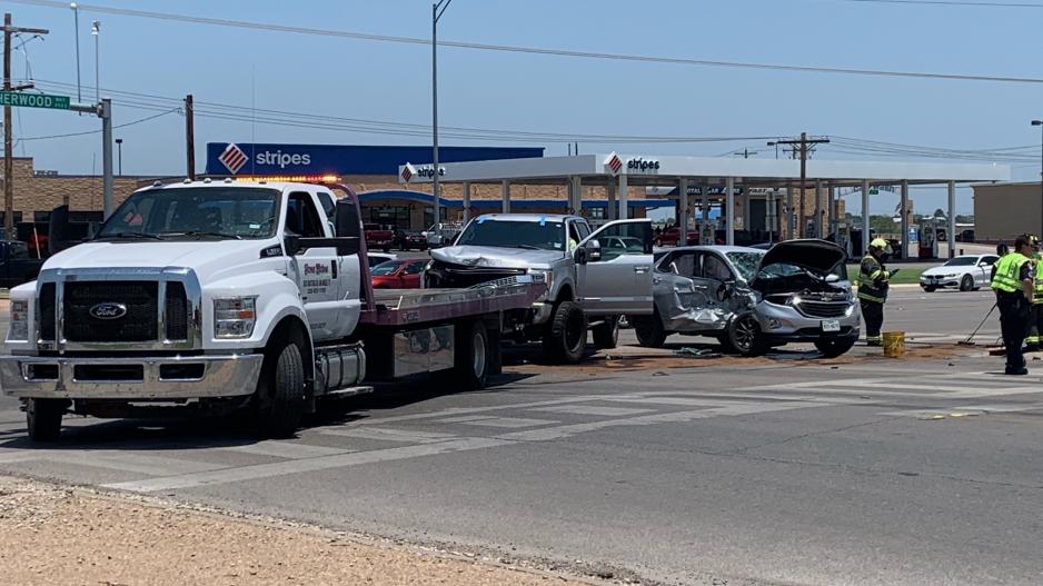 Dangerous Crash at Busy San Angelo Intersection Injures Driver