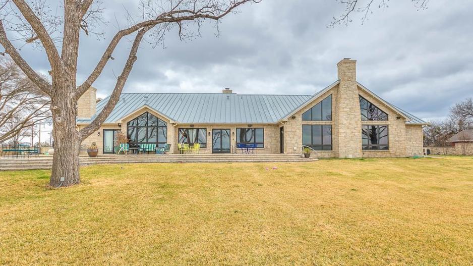 Real Estate See This Lake Nasworthy Estate