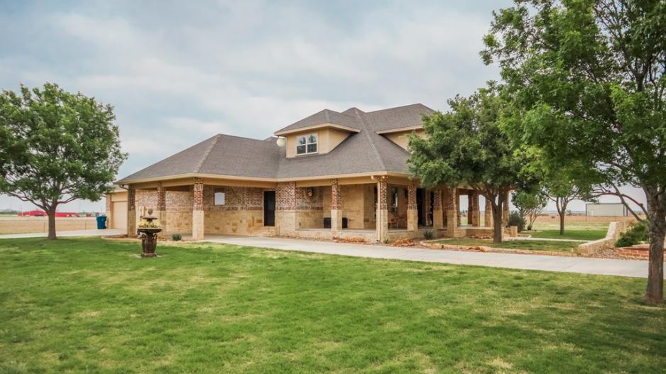 Real Estate Country Living in the Wall ISD