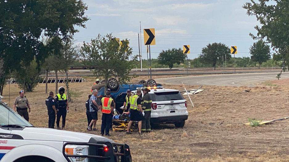 Rollover Crash US67 Near Jail (LIVE! Photo/James Bouligny) Rollover Crash US67 Near Jail (LIVE! Photo/James Bouligny)