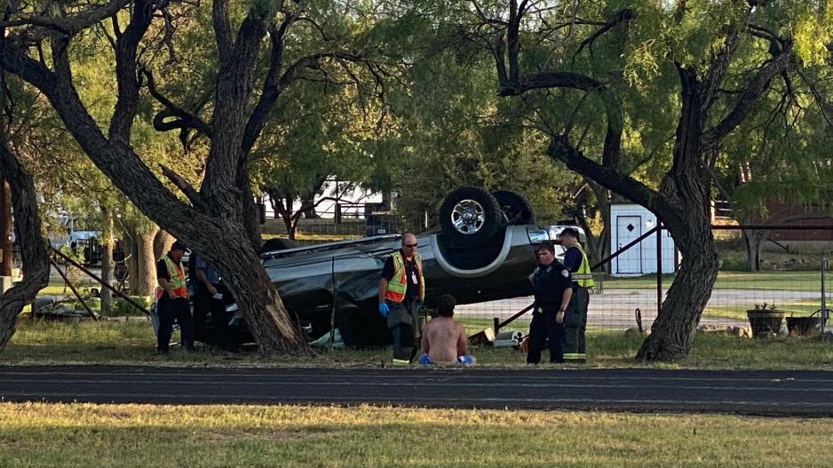 South Concho Dr. Crash DWI Rollover (LIVE! Photo/James Bouligny) South Concho Dr. Crash DWI Rollover (LIVE! Photo/James Bouligny)