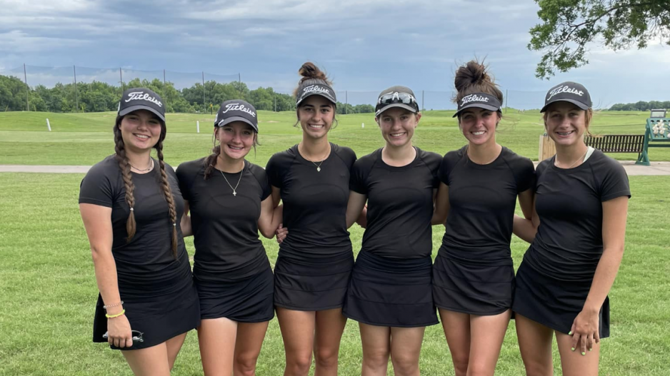 Wall Lady Hawks Golf Wall Lady Hawks Golf