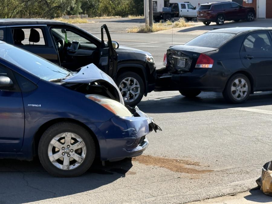 Crash at W Concho Ave and S Irving St on Oct. 20, 2025. Crash at W Concho Ave and S Irving St on Oct. 20, 2025.