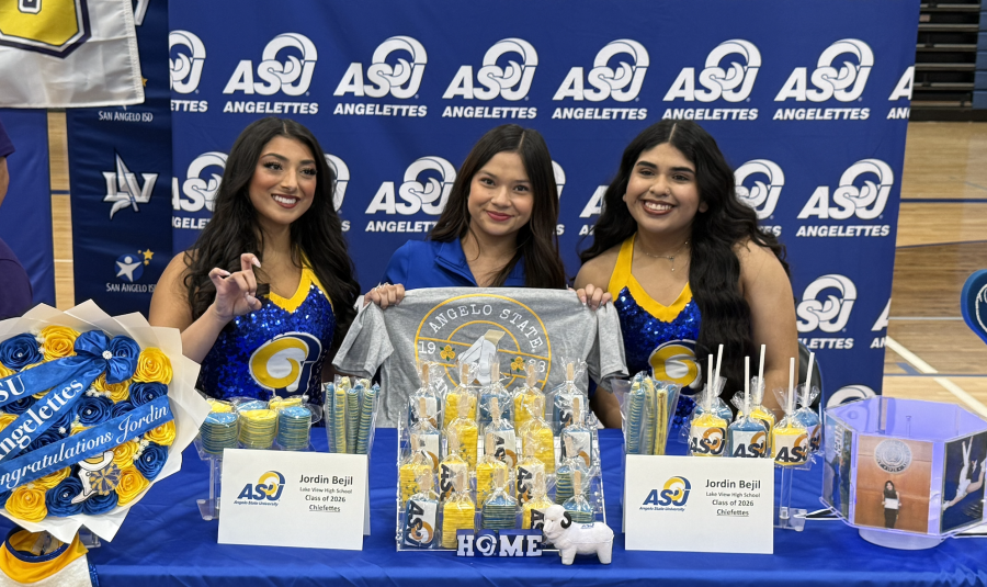 Lake View's Jordin Bejil signs with Angelo State
