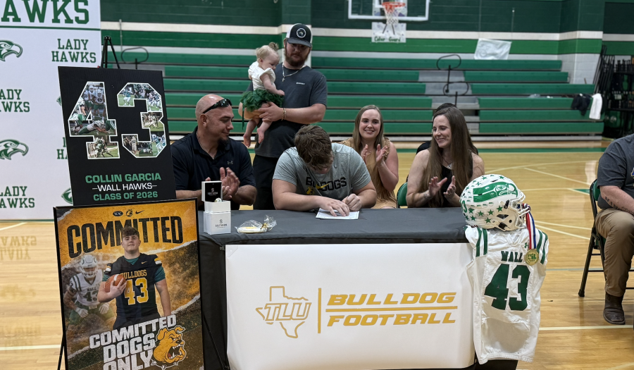 Wall's Collin Garcia signs with Texas Lutheran University to play Football
