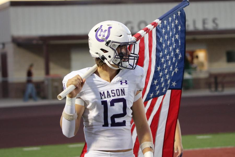 Mason High School senior Slade Buell — the MVP running back for the No. 5-ranked Punchers — has received an offer to play football at Fort Lewis College.