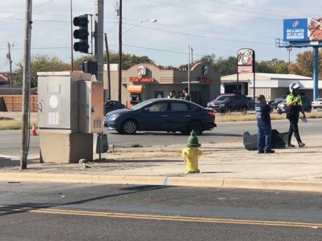 Crash 23rd St. and N. Bryant Blvd.  (LIVE! Photo/Sonia Ramirez)