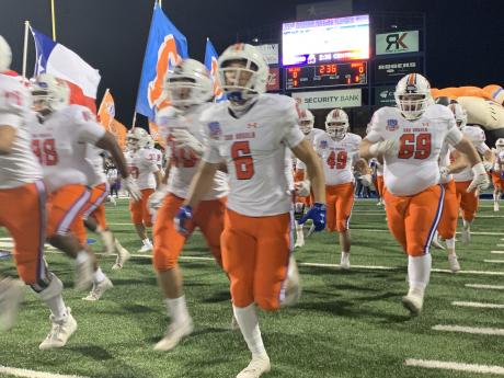 The San Angelo Central Bobcats take the field at Grande Communications Stadium to take on Midland on Nov. 7, 2020. (LIVE! Photo/Ryan Chadwick)