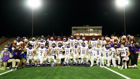 The Sterling City Eagles defeat Borden County 48-40 to advance to the 2020 Class 1A Division I State Championship