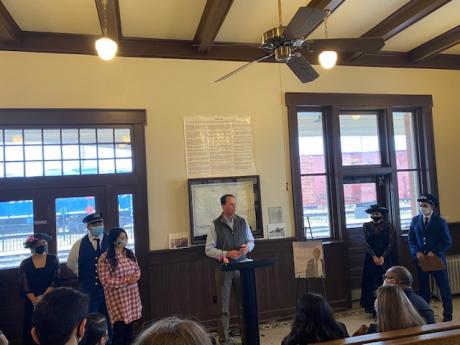 Honoring Conexion San Angelo and Gregorio Gutierrez (LIVE! Photo/Yantis Green)