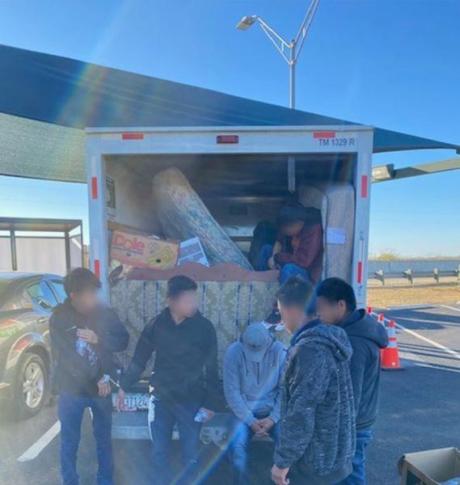 CBP Catch Illegal Aliens in U-Haul (Contributed/CBP)