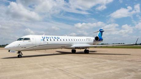 United Express Bombardier CRJ-550