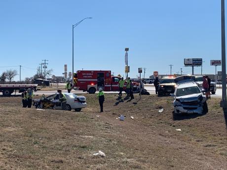 Equinox-Yaris Crash Injures Three Monday (LIVE! Photo/Matt Trammell