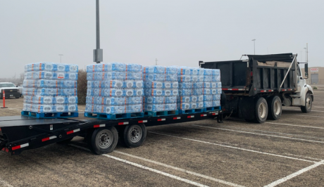 North Side Residents Flock to Lake View Stadium for Free Water